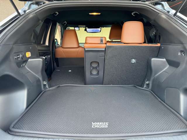 トヨタ ヤリスクロス　ハイブリッド １．５ ハイブリッド Ｚ アドベンチャー Ｅ－ＦＯＵＲ ４ＷＤ R6年 (東北) 99