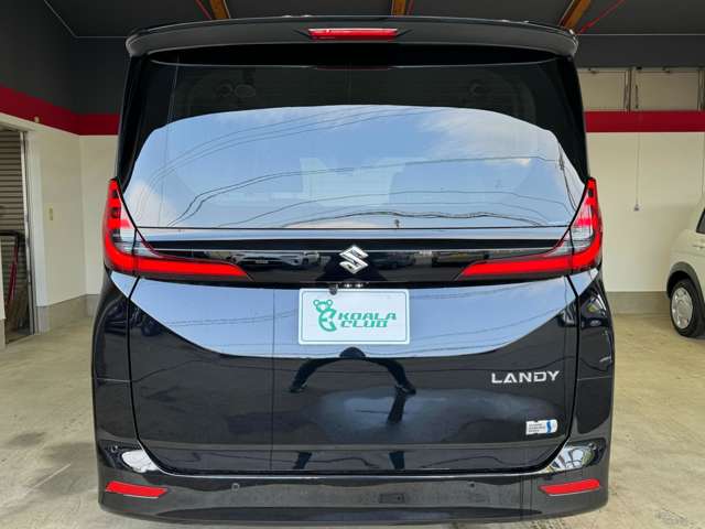 スズキ ランディ １．８ ハイブリッド Ｇ R4年 (東北) 99