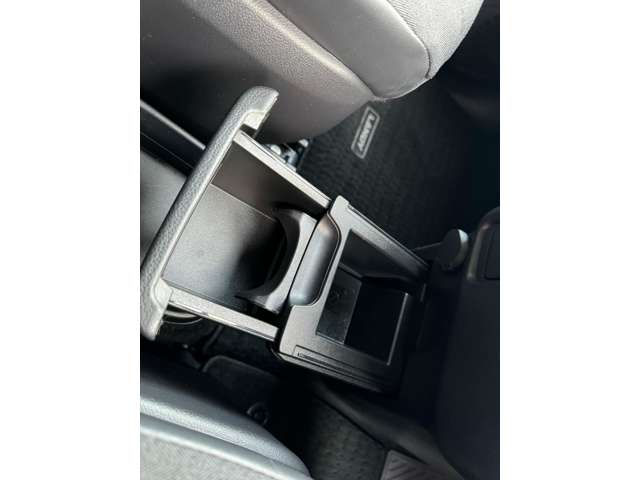 スズキ ランディ １．８ ハイブリッド Ｇ R4年 (東北) 99