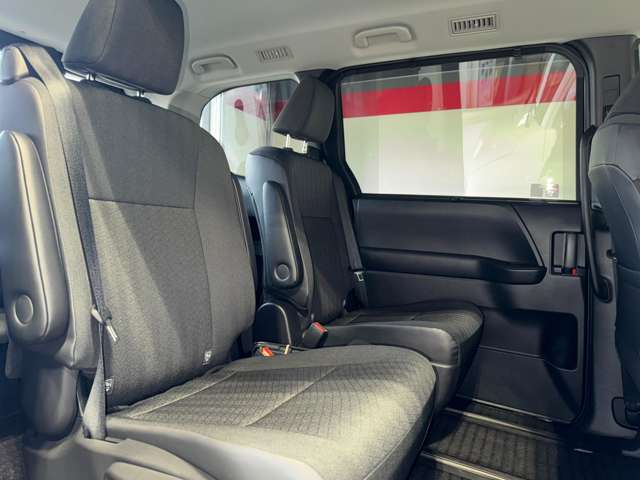 スズキ ランディ １．８ ハイブリッド Ｇ R4年 (東北) 99