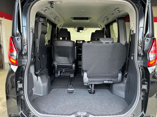 スズキ ランディ １．８ ハイブリッド Ｇ R4年 (東北) 99