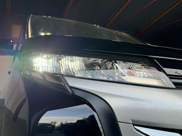 スズキ ランディ １．８ ハイブリッド Ｇ R4年 (東北) 99