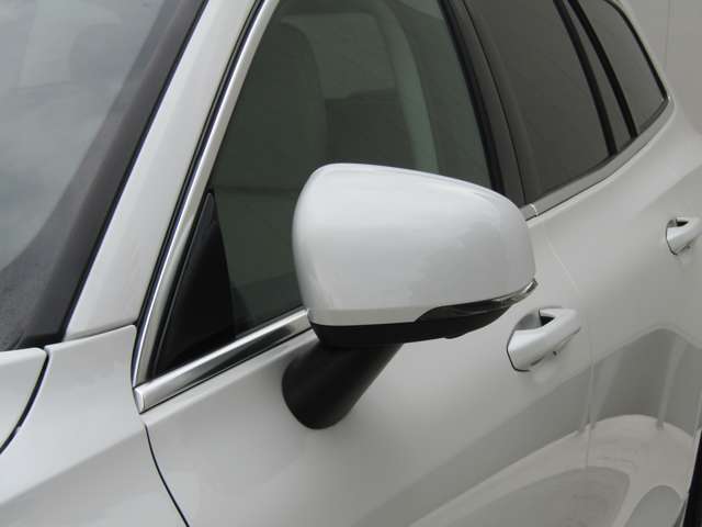 ボルボ Ｖ６０ Ｂ５　インスクリプション R4年 (関東) 99