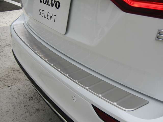 ボルボ Ｖ６０ Ｂ５　インスクリプション R4年 (関東) 99