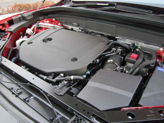 ボルボ ＸＣ６０ Ｂ６ ＡＷＤ Ｒデザイン ４ＷＤ R3年 () 99