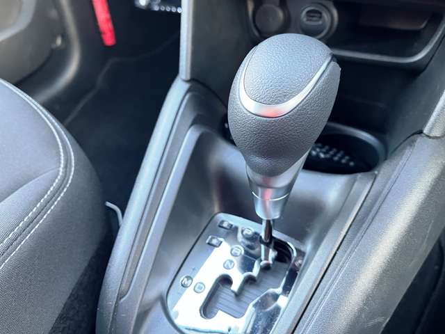 プジョー ２０８ ファーストセレクション H29年 (東北) 99