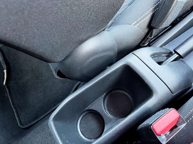 プジョー ２０８ ファーストセレクション H29年 (東北) 99