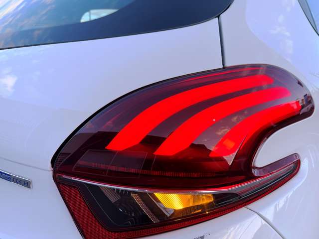 プジョー ２０８ ファーストセレクション H29年 (東北) 99