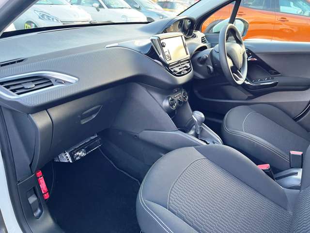 プジョー ２０８ ファーストセレクション H29年 (東北) 99