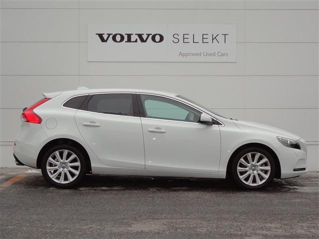 ボルボ Ｖ４０ Ｔ３　ＳＥ H27年 (東北) 99