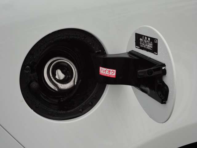 ボルボ Ｖ４０ Ｔ３　ＳＥ H27年 (東北) 99