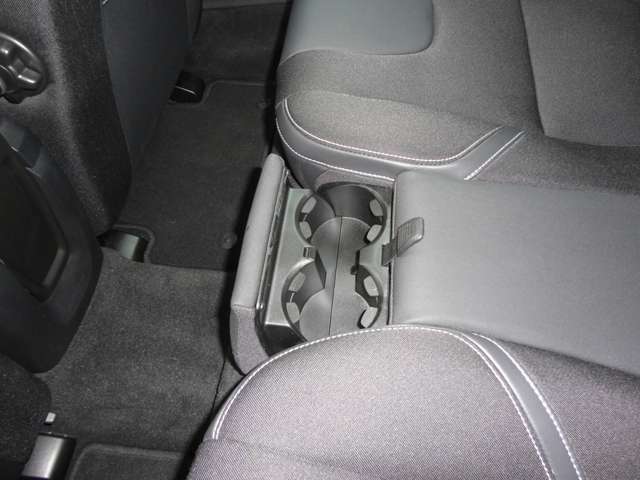 ボルボ Ｖ４０ Ｔ３　ＳＥ H27年 (東北) 99