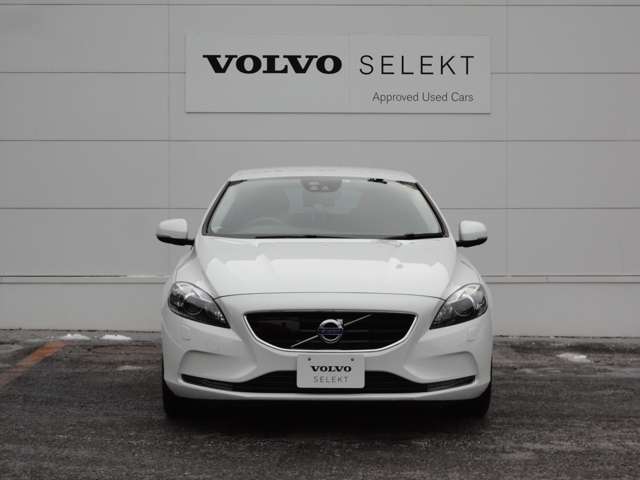 ボルボ Ｖ４０ Ｔ３　ＳＥ H27年 (東北) 99