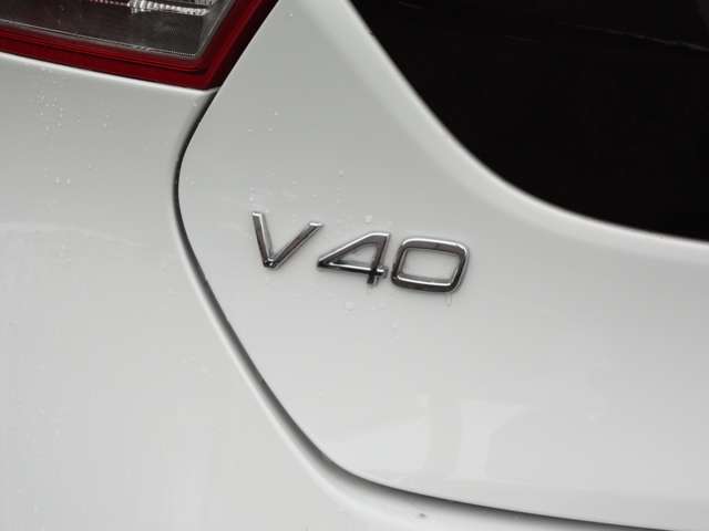 ボルボ Ｖ４０ Ｔ３　ＳＥ H27年 (東北) 99