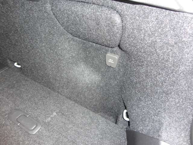 ボルボ Ｖ４０ Ｔ３　ＳＥ H27年 (東北) 99