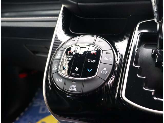 トヨタ エスクァイア ２．０ ＧＩ H28年 (関東) 99