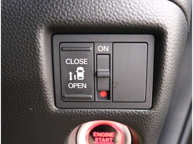 ホンダ Ｎ　ＢＯＸ カスタム ６６０ Ｇ ＥＸ ホンダセンシング H29年 (関東) 99