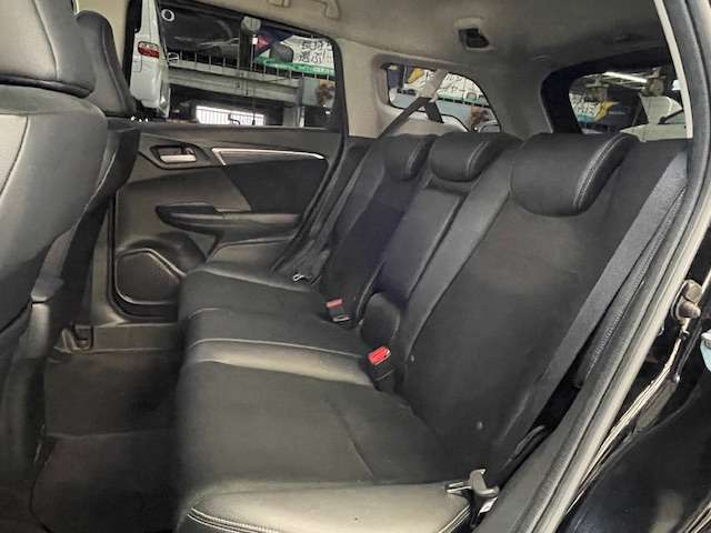 ホンダ シャトル １．５ ハイブリッド Ｚ H29年 (関東) 99