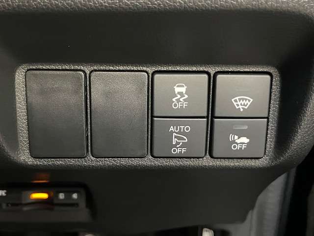 ホンダ シャトル １．５ ハイブリッド Ｚ H29年 (関東) 99