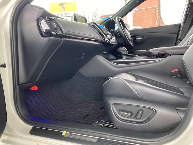 トヨタ クラウン　ハイブリッド ハイブリッド ２．５ ＲＳ アドバンス H30年 (東北) 99