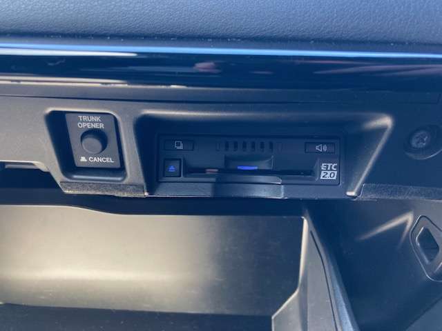 トヨタ クラウン　ハイブリッド ハイブリッド ２．５ ＲＳ アドバンス H30年 (東北) 99