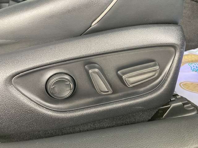 トヨタ クラウン　ハイブリッド ハイブリッド ２．５ ＲＳ アドバンス H30年 (東北) 99