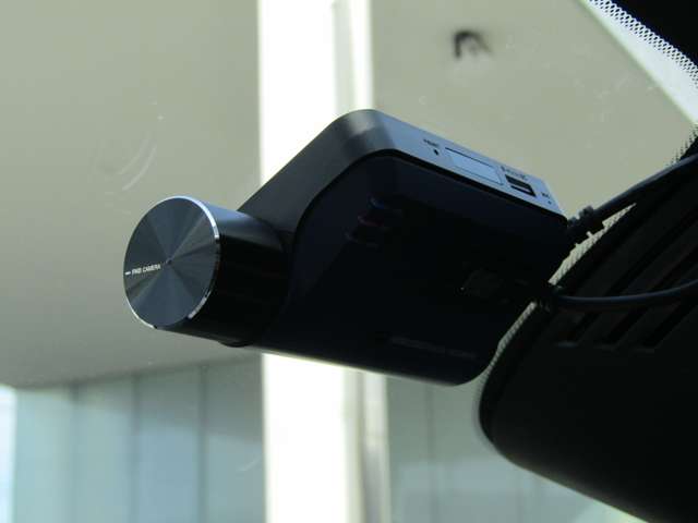 ボルボ Ｓ６０ Ｔ４　モメンタム R2年 (関東) 99