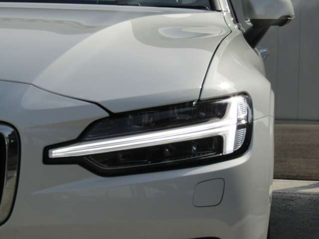 ボルボ Ｓ６０ Ｔ４　モメンタム R2年 (関東) 99