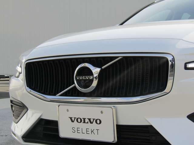 ボルボ Ｓ６０ Ｔ４　モメンタム R2年 (関東) 99