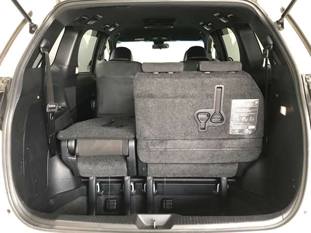 トヨタ エスティマ　ハイブリッド ２．４ アエラス プレミアム ４ＷＤ R1年 (北海道) 99