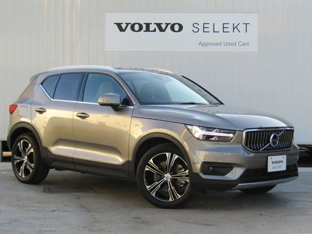 ボルボ ＸＣ４０ リチャージ　プラグインハイブリッド　Ｔ５　インスクリプション R4年 (関東) 99