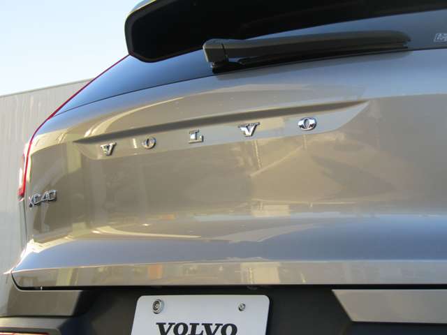 ボルボ ＸＣ４０ リチャージ　プラグインハイブリッド　Ｔ５　インスクリプション R4年 (関東) 99