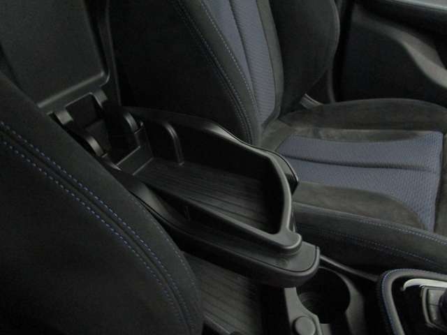 ＢＭＷ ２シリーズアクティブツアラー ２１８Ｉ Ｍスポーツ H29年 (近畿) 99