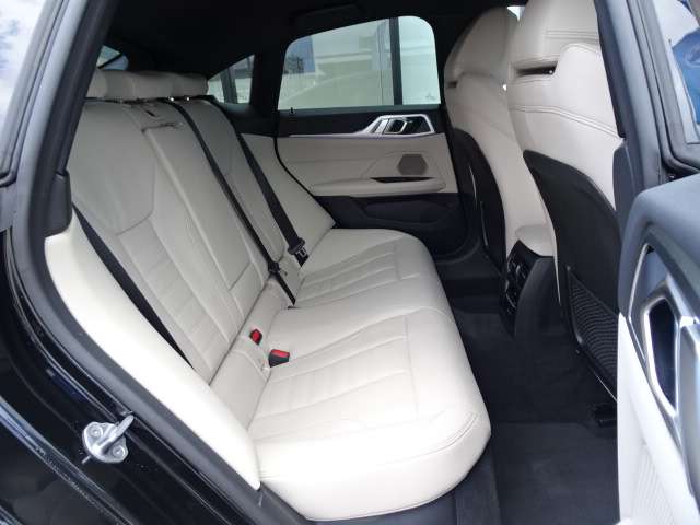 ＢＭＷ ４シリーズ ４２０Ｄ Ｘドライブ Ｍスポーツ ディーゼルターボ ４ＷＤ R4年 (近畿) 99