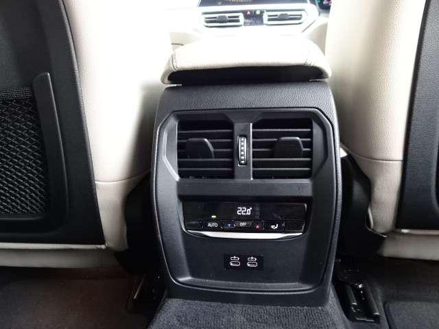 ＢＭＷ ４シリーズ ４２０Ｄ Ｘドライブ Ｍスポーツ ディーゼルターボ ４ＷＤ R4年 (近畿) 99