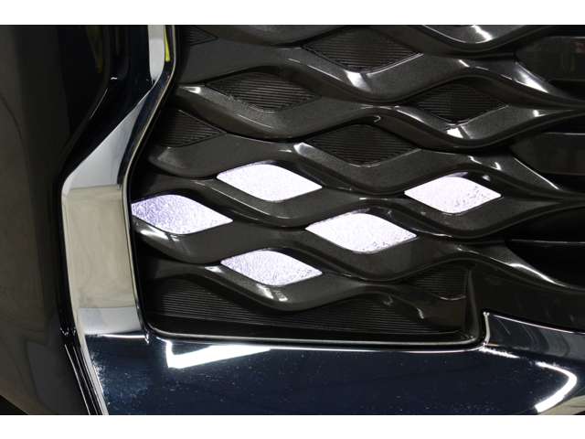 トヨタ ヴォクシー １．８ ハイブリッド Ｓ－Ｚ R5年 (東海) 99