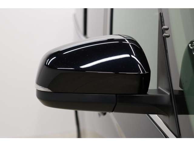 トヨタ ヴォクシー １．８ ハイブリッド Ｓ－Ｚ R5年 (東海) 99