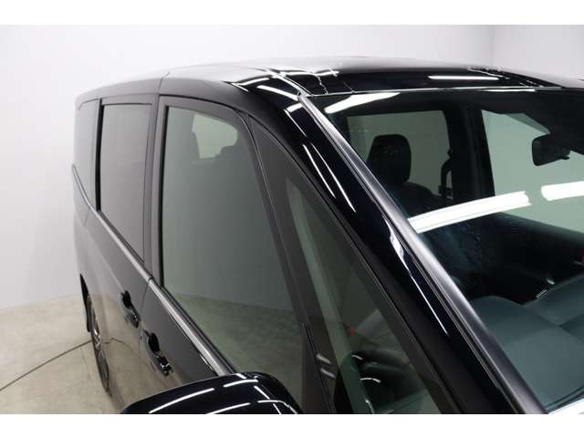 トヨタ ヴォクシー １．８ ハイブリッド Ｓ－Ｚ R5年 (東海) 99