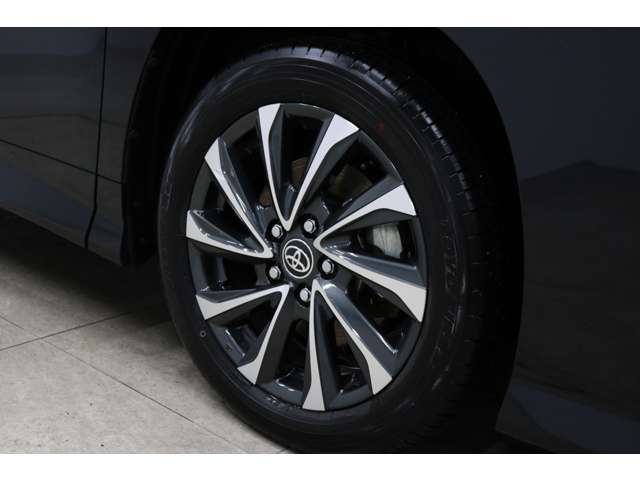 トヨタ ヴォクシー １．８ ハイブリッド Ｓ－Ｚ R5年 (東海) 99