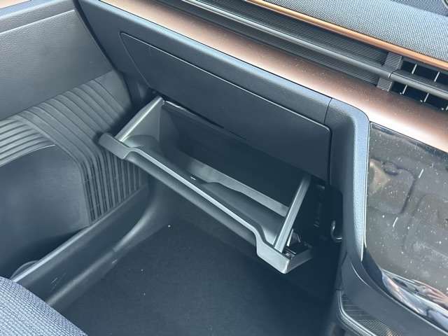 日産 サクラ Ｇ R4年 (東海) 99