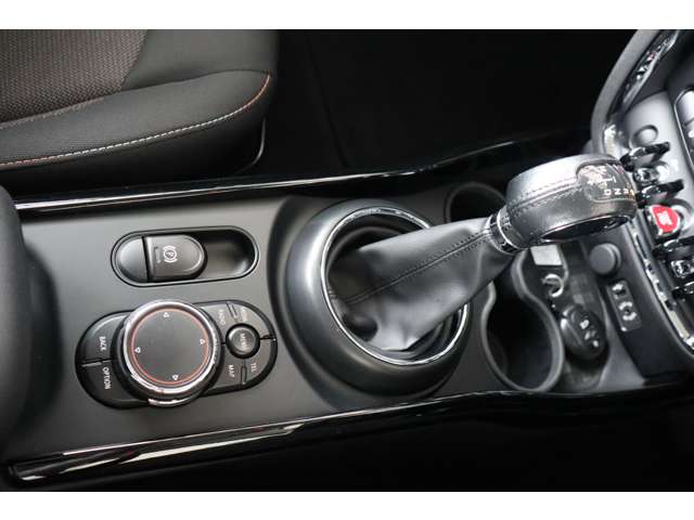 ミニ ミニクラブマン クーパー H28年 (近畿) 99