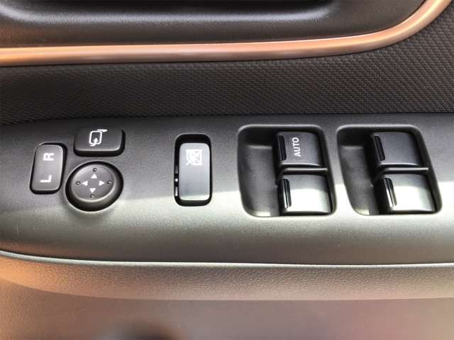 スズキ ワゴンＲ　スマイル ６６０ ハイブリッド Ｘ R5年 (近畿) 99