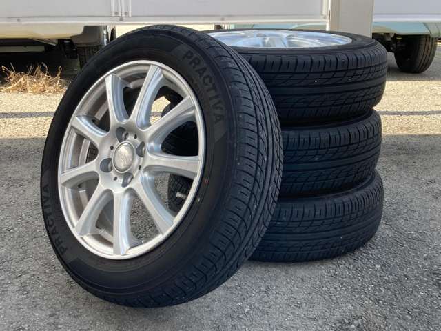 ホンダ フィット １．３ １３Ｇ Ｆパッケージ ４ＷＤ H25年 (東北) 99