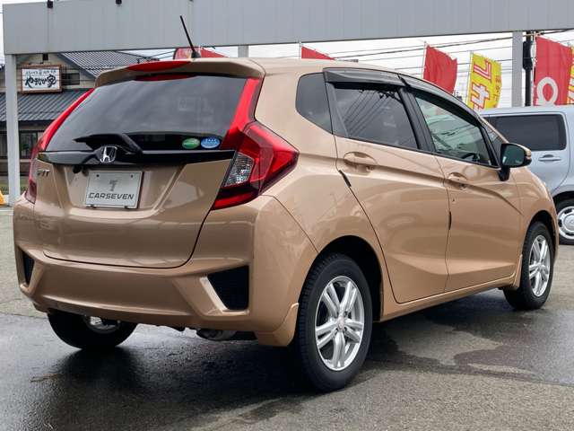 ホンダ フィット １．３ １３Ｇ Ｆパッケージ ４ＷＤ H25年 (東北) 99