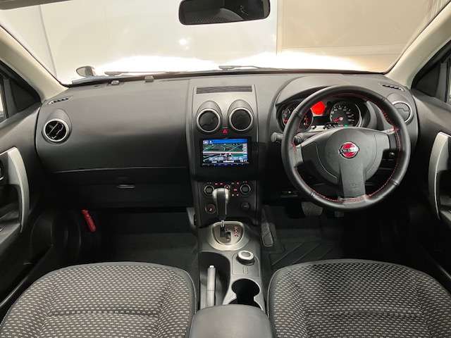 日産 デュアリス ２．０ ２０Ｇ ＦＯＵＲ ４ＷＤ H19年 (北海道) 99