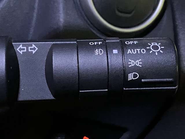 日産 デュアリス ２．０ ２０Ｇ ＦＯＵＲ ４ＷＤ H19年 (北海道) 99