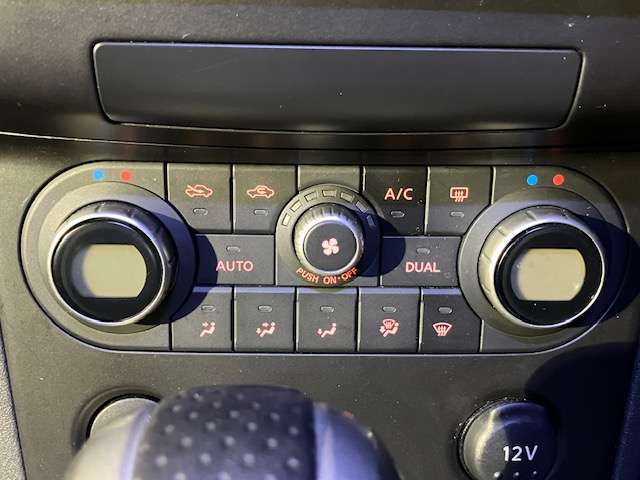 日産 デュアリス ２．０ ２０Ｇ ＦＯＵＲ ４ＷＤ H19年 (北海道) 99