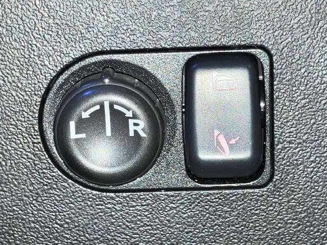 日産 デュアリス ２．０ ２０Ｇ ＦＯＵＲ ４ＷＤ H19年 (北海道) 99