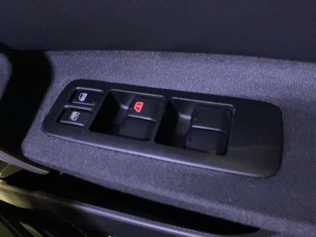 日産 デュアリス ２．０ ２０Ｇ ＦＯＵＲ ４ＷＤ H19年 (北海道) 99