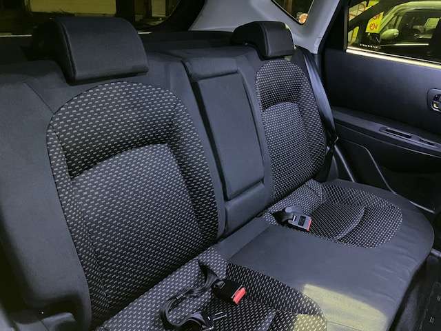 日産 デュアリス ２．０ ２０Ｇ ＦＯＵＲ ４ＷＤ H19年 (北海道) 99